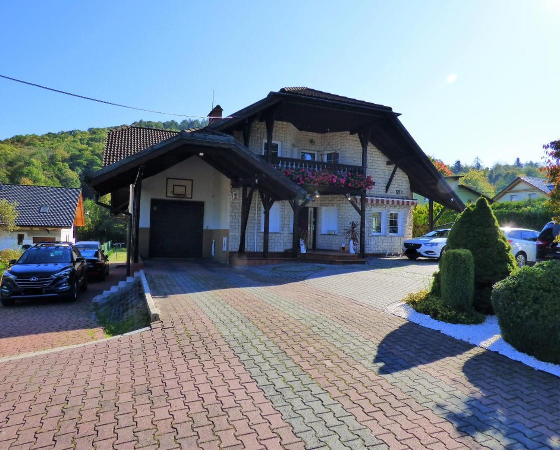Pokoje Pod Szyndzielnia Bielsko-Biała Extérieur photo